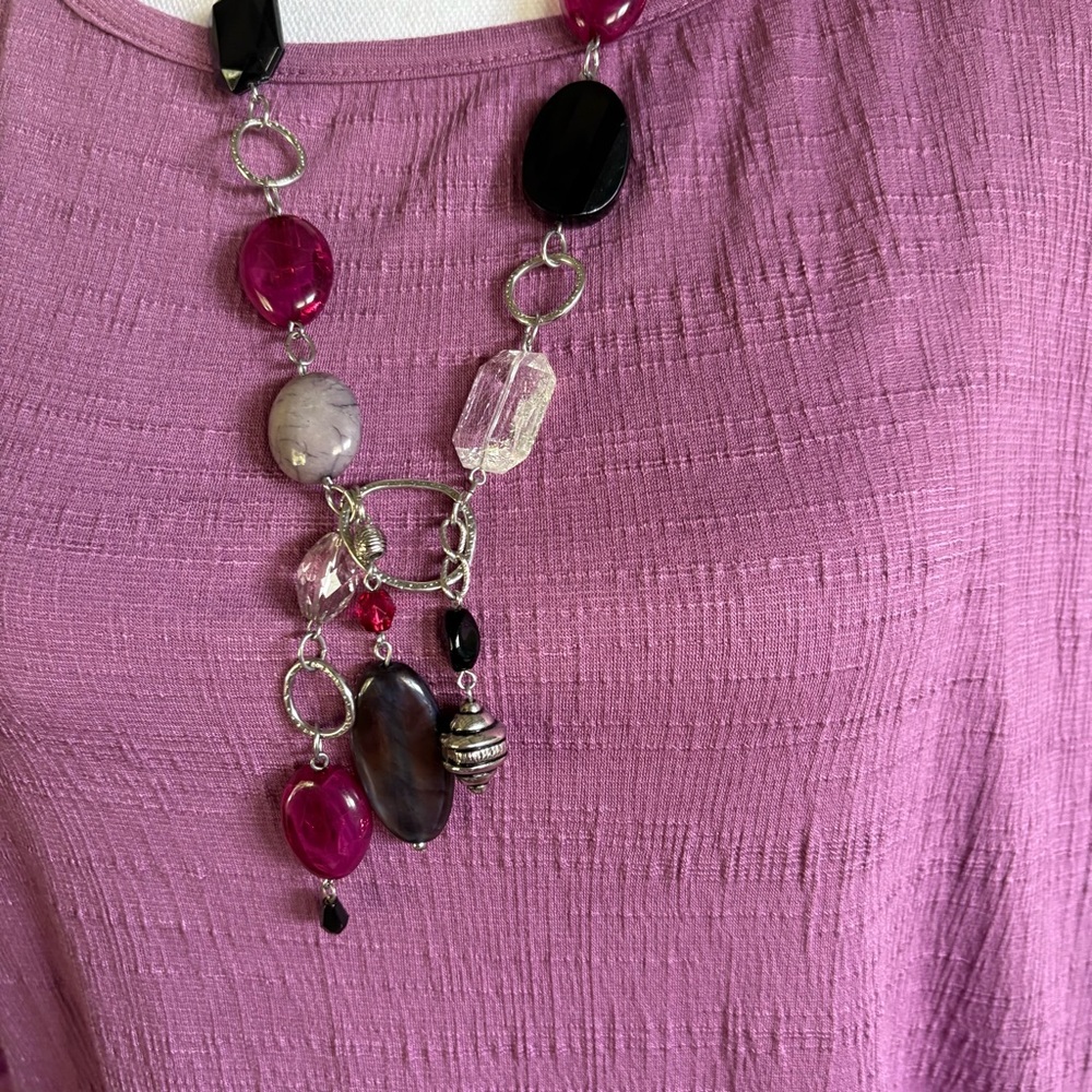 Elegant Multi-Color Beaded Necklace